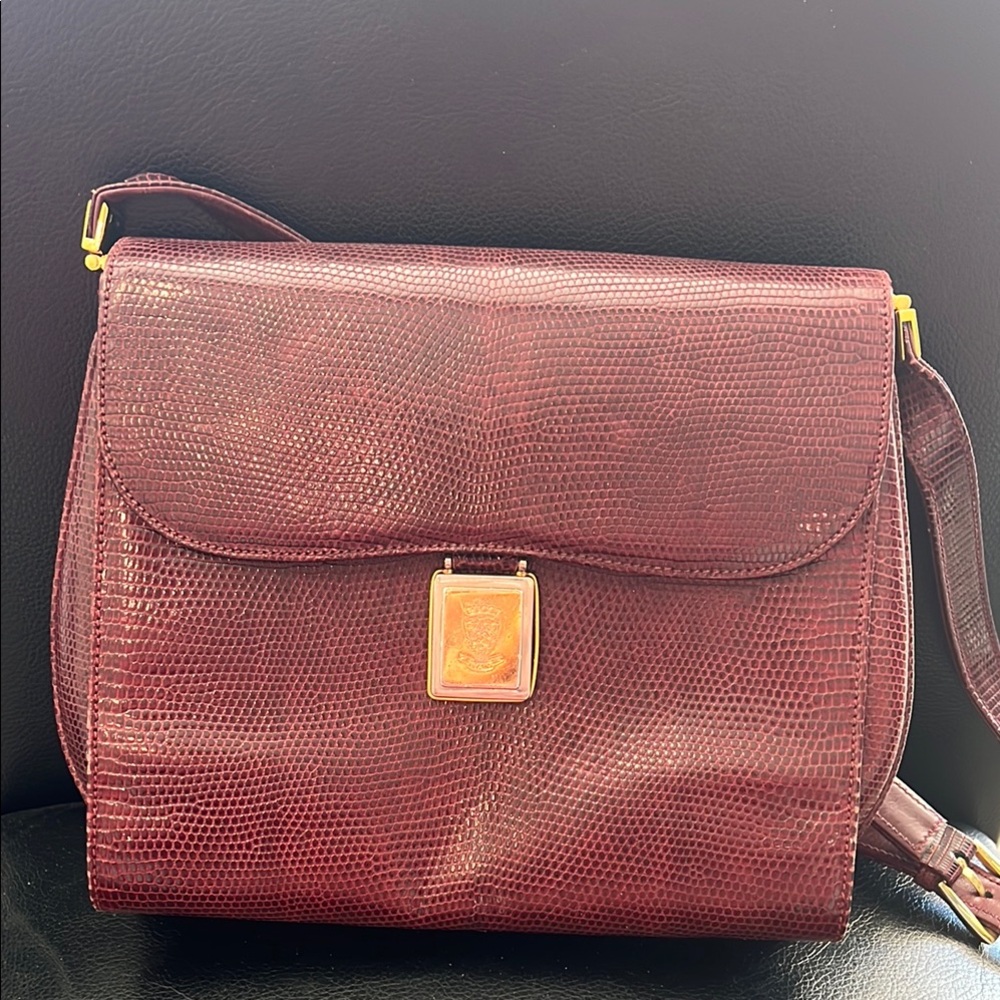 Vintage Gucci Burgundy Leather Shoulder Bag
